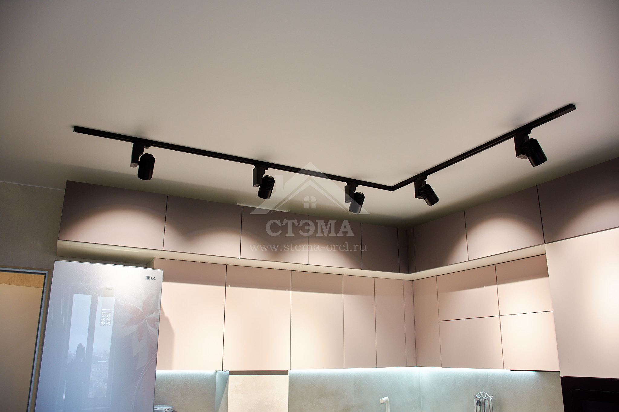 Трековое освещение